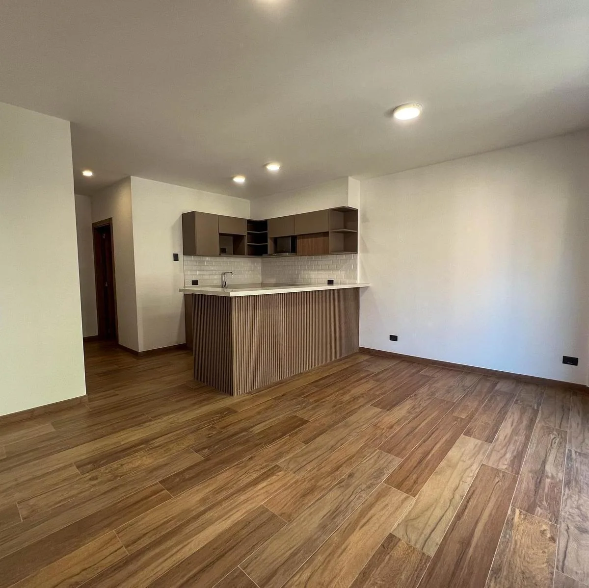 Kitnet de 1 ambiente novo em Caballito