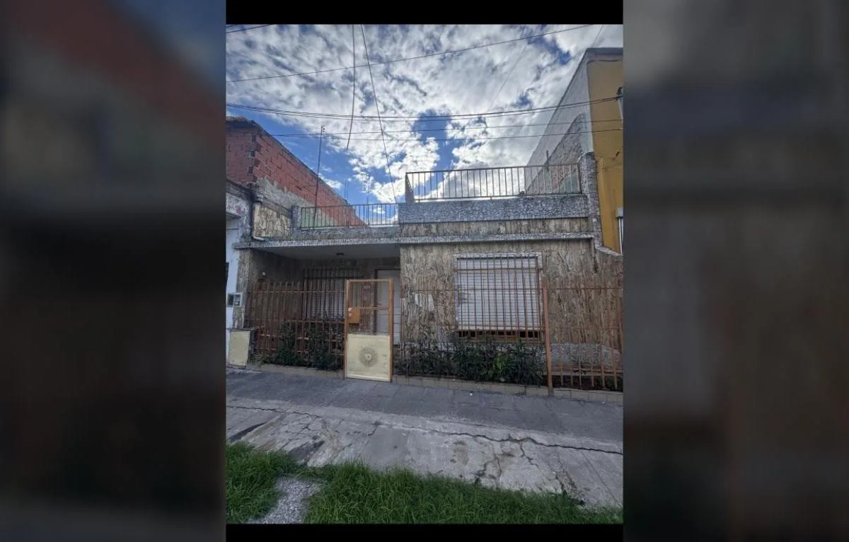 Casa de 3 ambientes com pátio em Villa Tesei