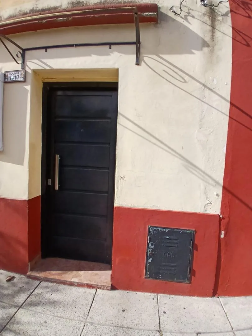 Ground-floor PH with private entrance in La Matanza