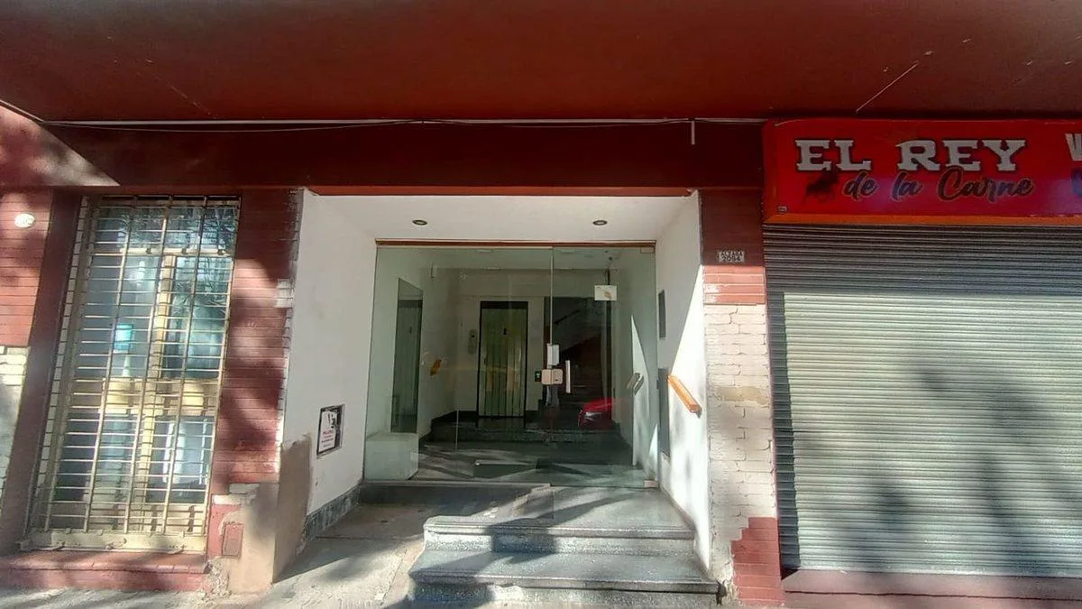 Квартира с 1 спальней в Boedo на 8-м этаже с балконом