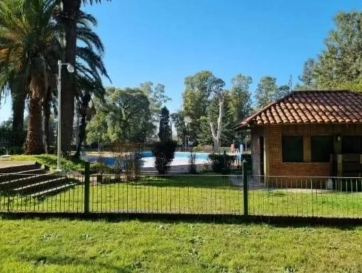 Casa de 3 Ambientes en Canning