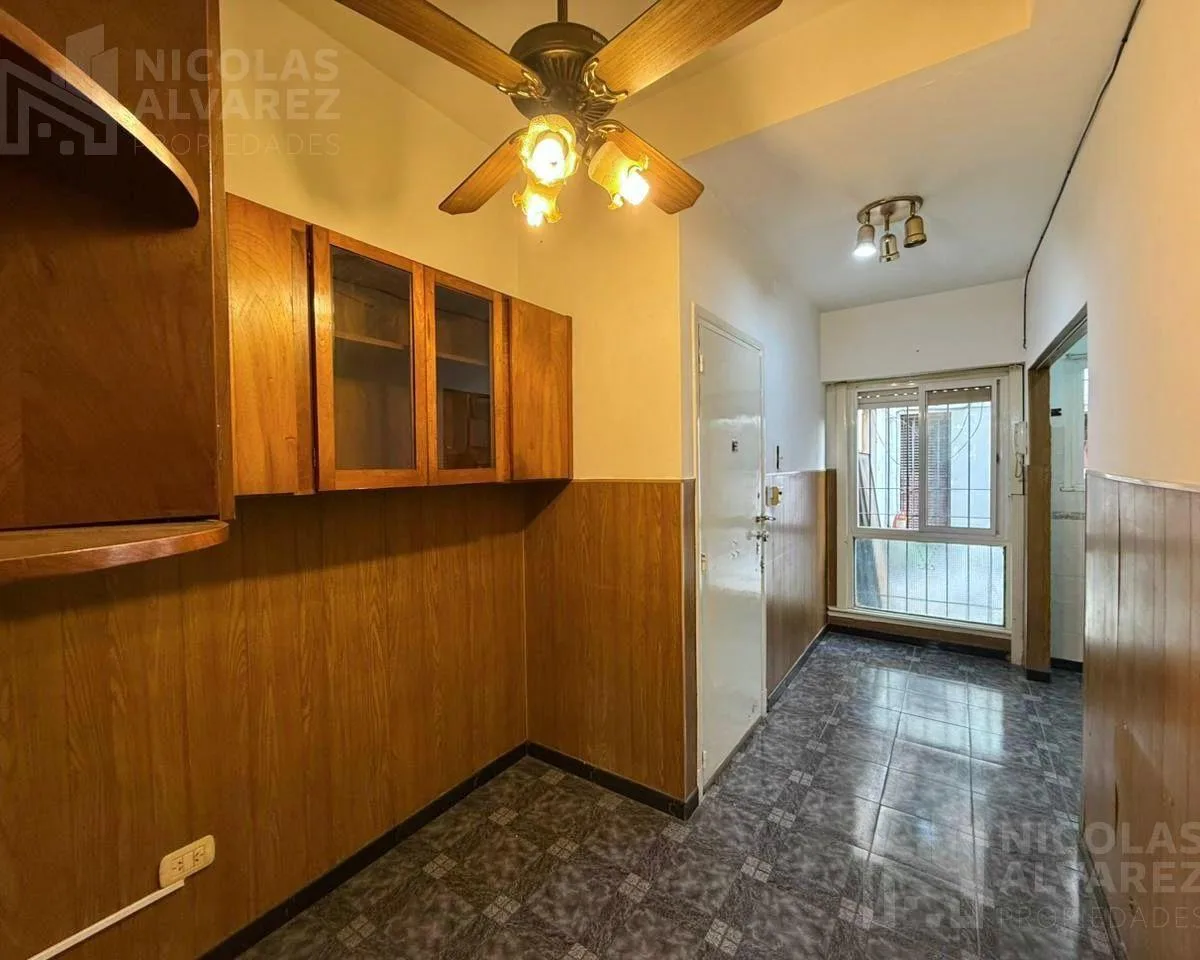 Departamento de 2 ambientes en Morón Centro