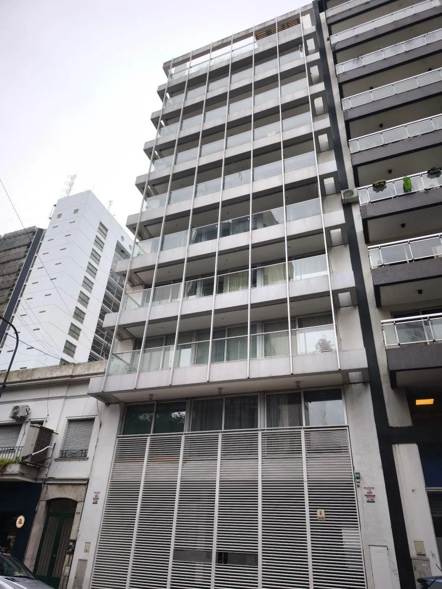 Studio apartment with balcony in La Plata