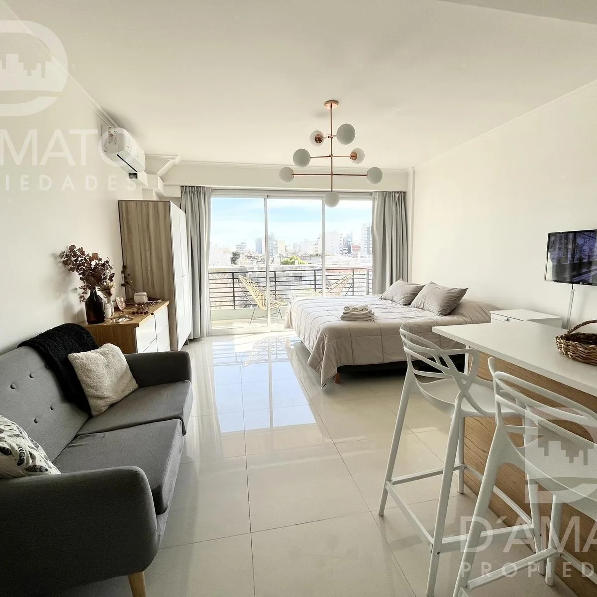 Квартира-студия с террасой в Monte Castro