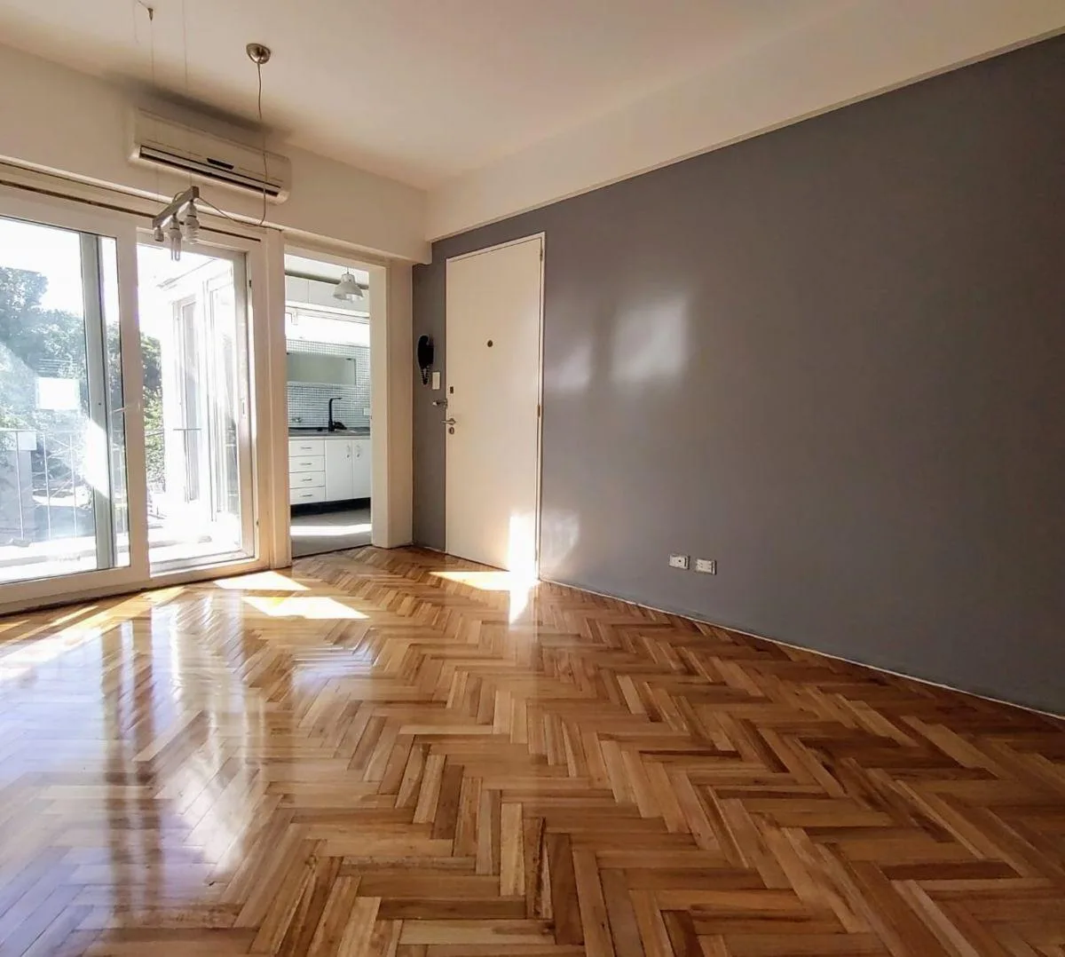 Two-room apartment in Acassuso