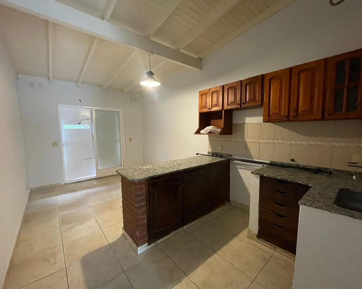 Casa para alugar com 2 quartos em Luján (Ciudadela)