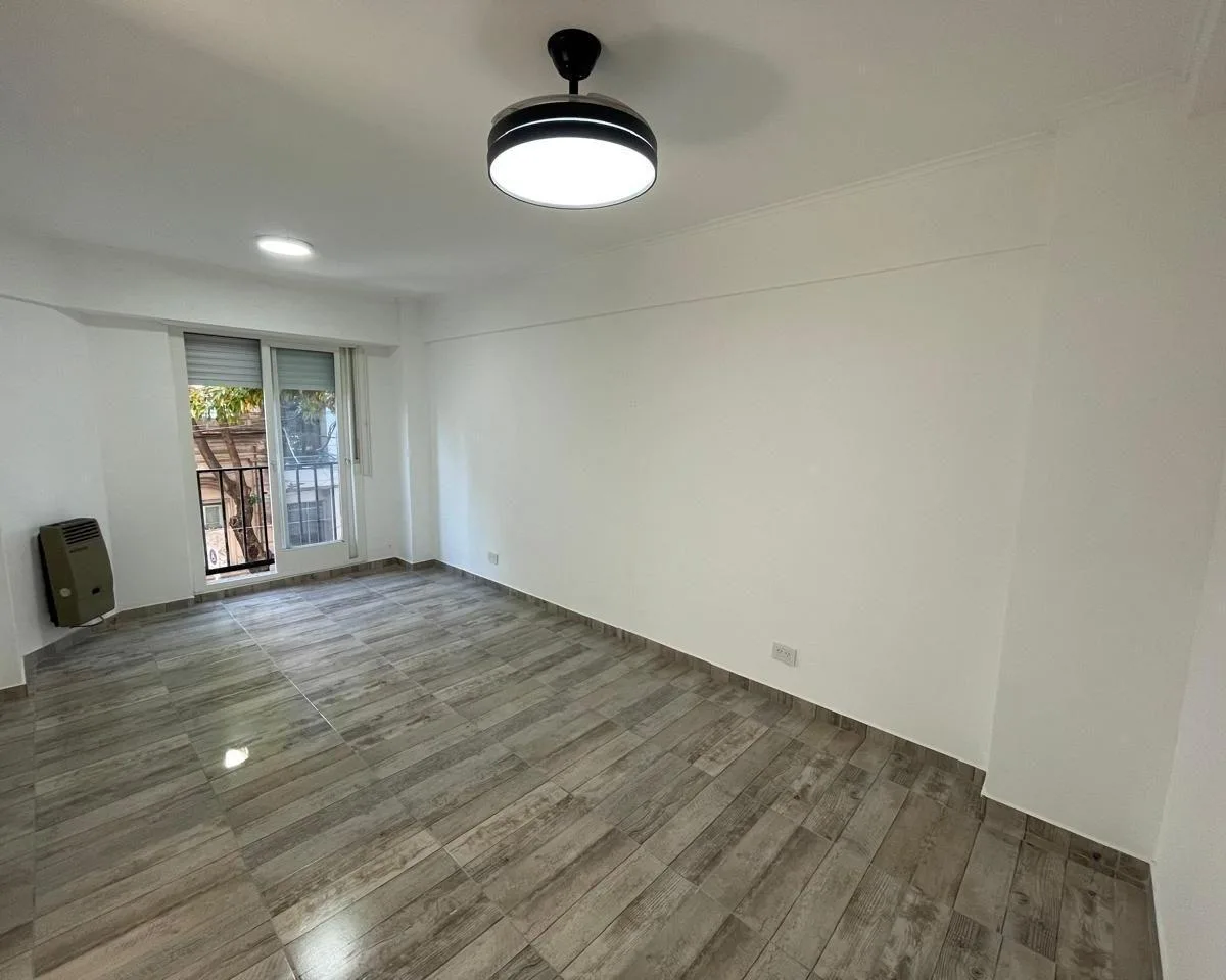 Apartamento de dois ambientes de 1 quarto em Lanús Este