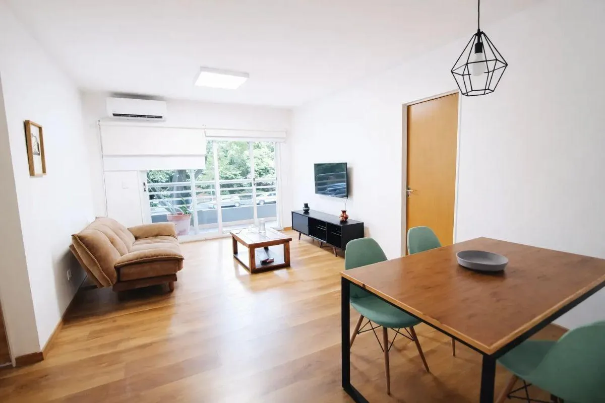 Меблированная квартира с 1 спальней в Puerto Madero