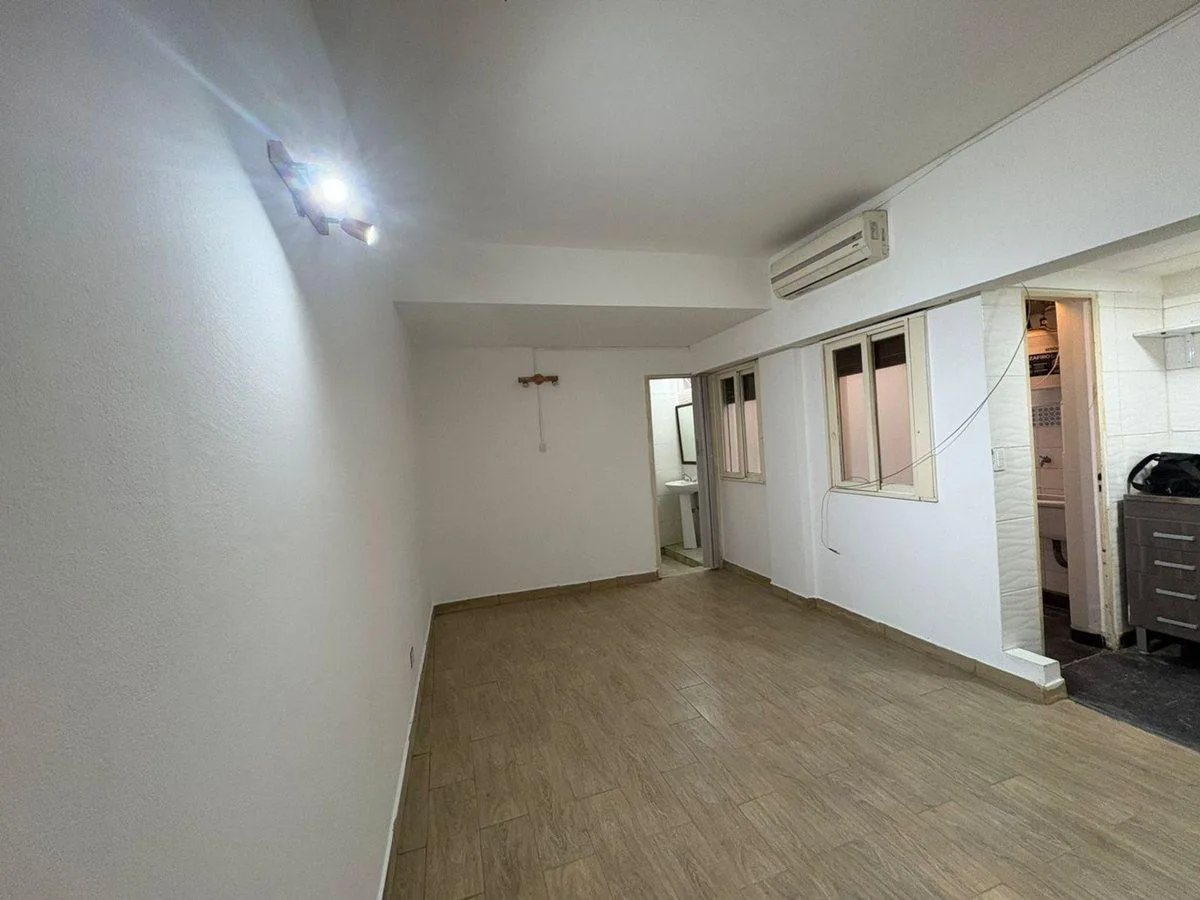 Квартира-студия с внутренним двориком в Balvanera