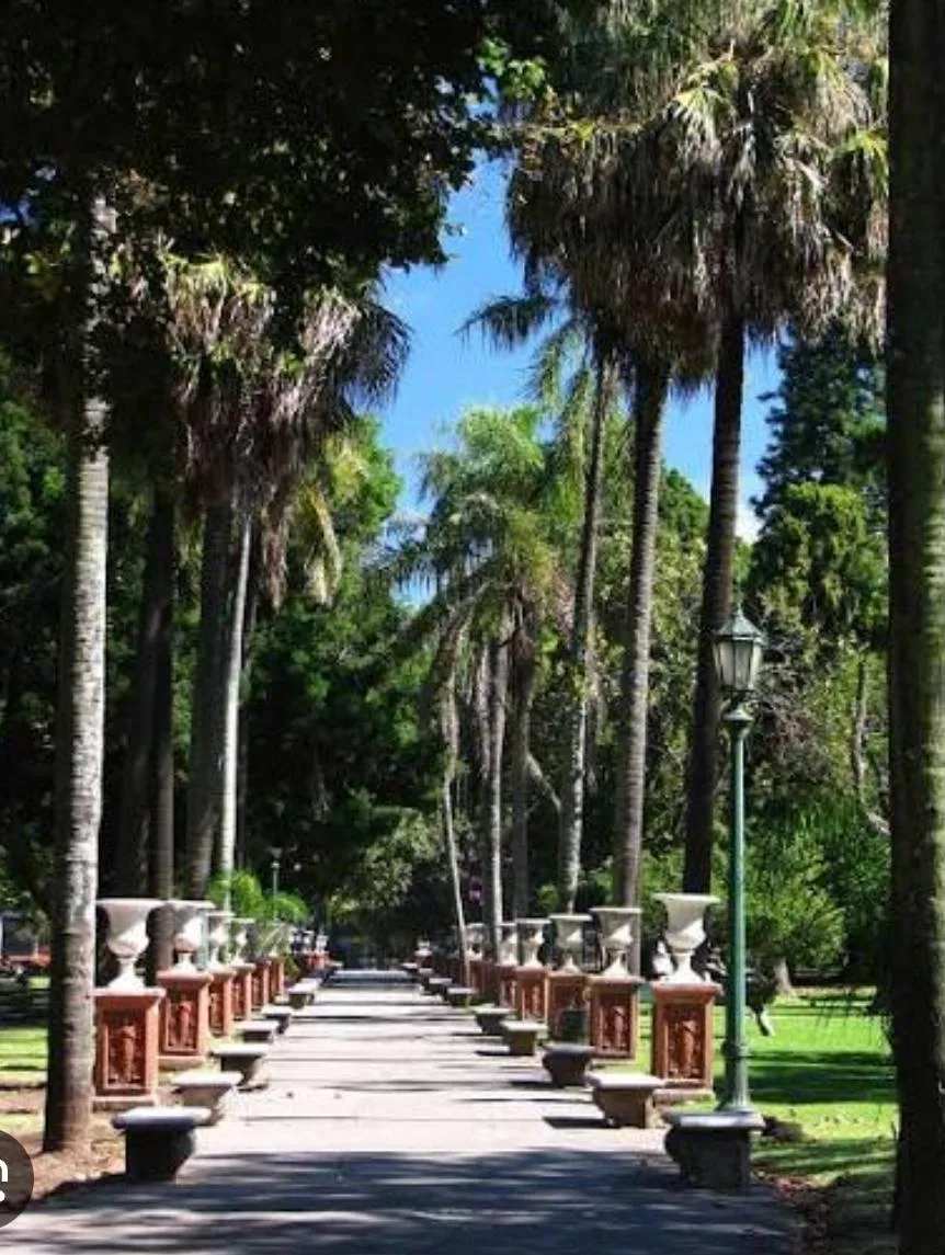 Apartamento de três ambientes mobiliado em La Boca, com varanda coberta