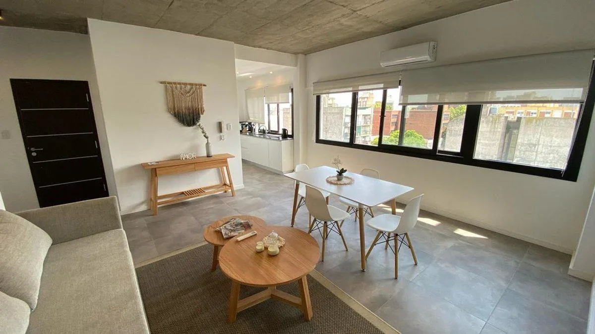 Departamento amoblado de 2 ambientes en Morón