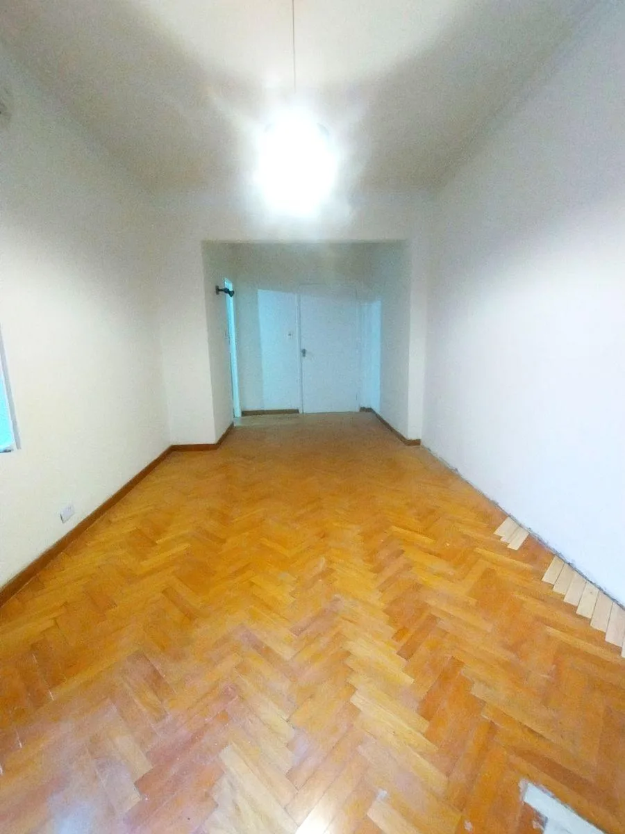 Квартира с 1 спальней 60 m² в Caballito Norte