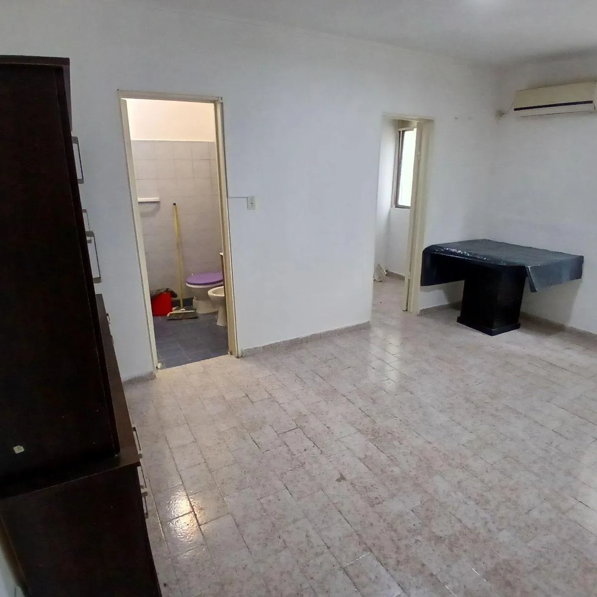 Квартира с двумя комнатами в Flores