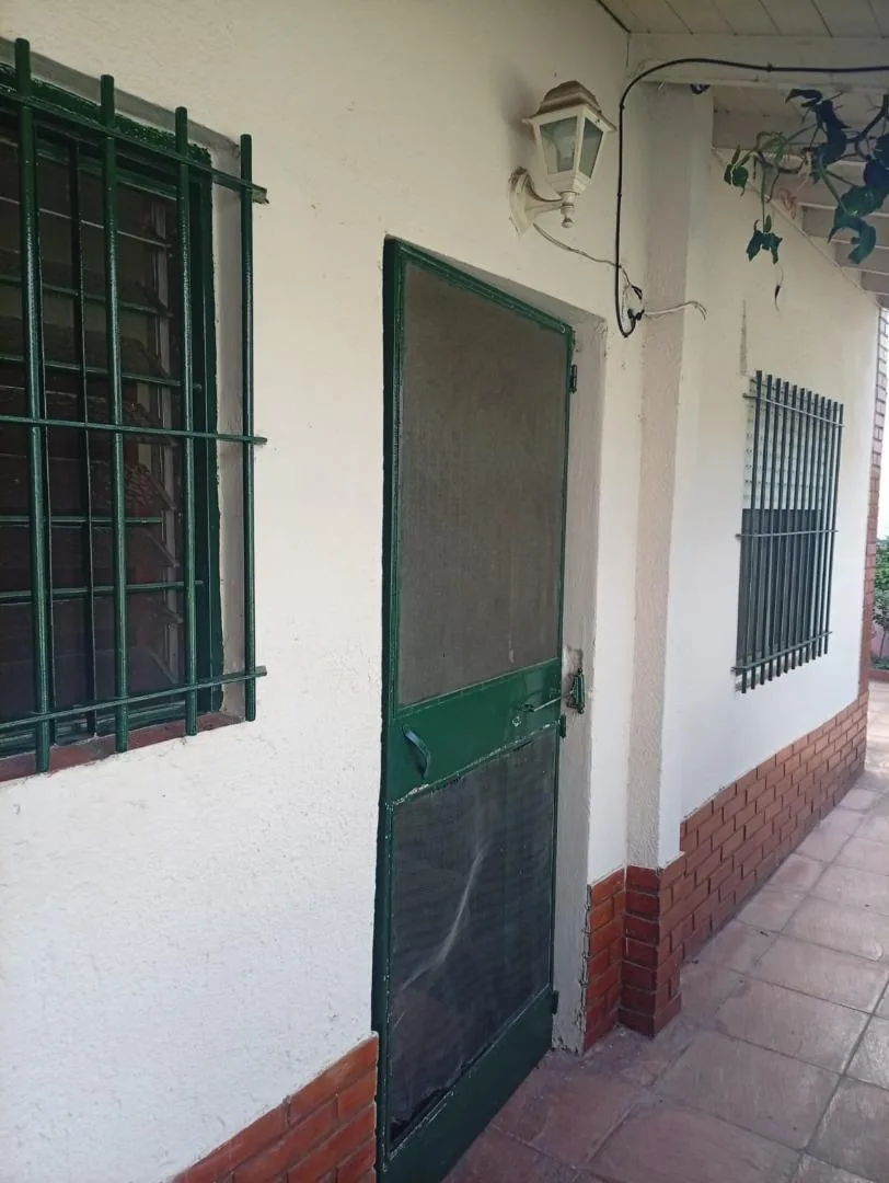 Two-bedroom PH in Boulogne