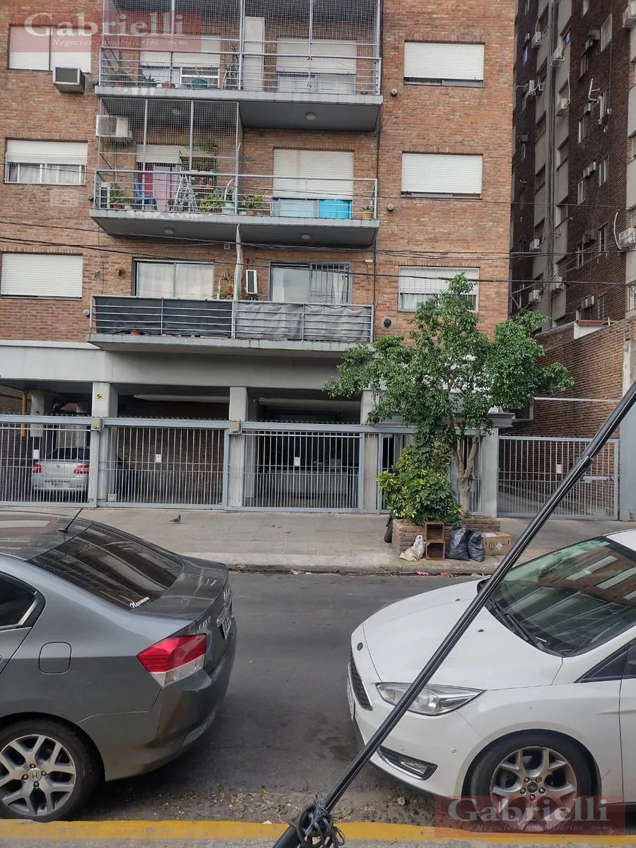 Квартира с 1 спальней в Gerli