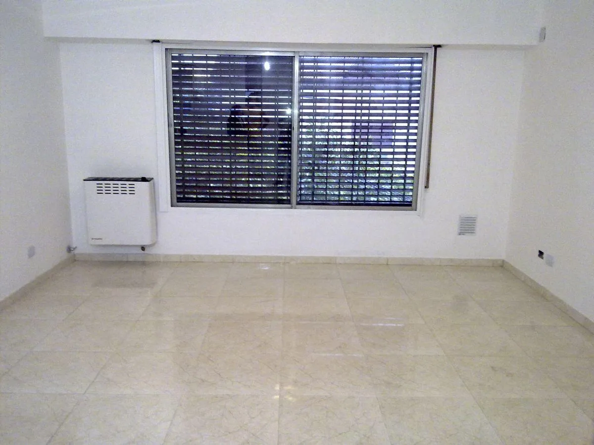 Semipiso de 2 ambientes en alquiler en Munro