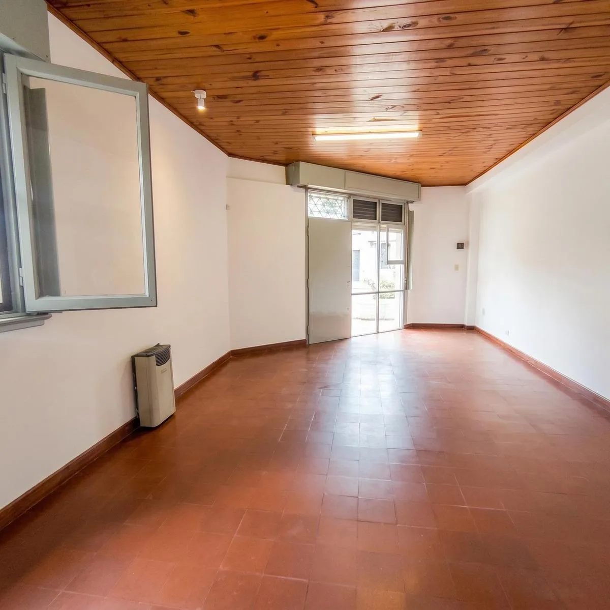 Дом с 1 комнатой в Beccar