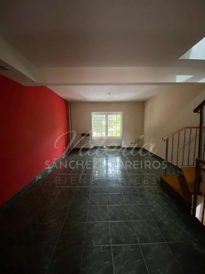 Two-bedroom triplex in Bernal, Quilmes