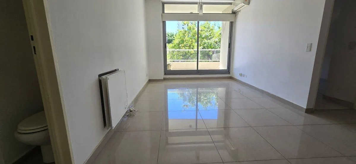 Departamento de 3 ambientes en San Cristóbal, Torre Golf