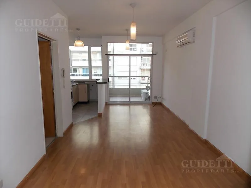 Departamento de 2 ambientes con cochera cubierta en Villa Urquiza