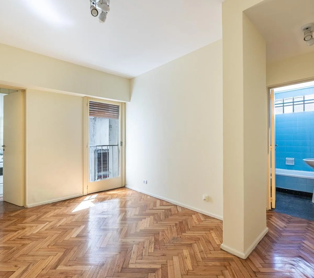 Apartamento de dois ambientes para aluguel em Caballito