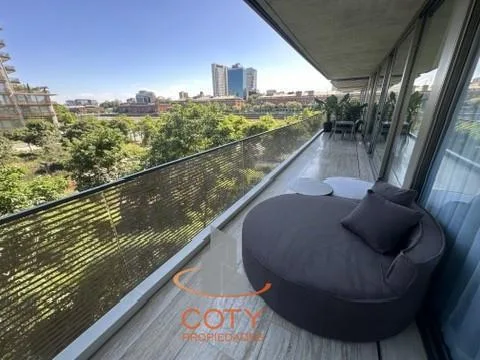 Трёхкомнатная квартира без мебели в Puerto Madero