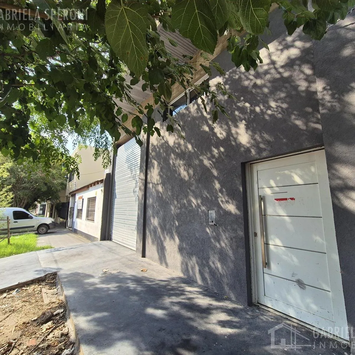Studio apartment on the first floor in Temperley