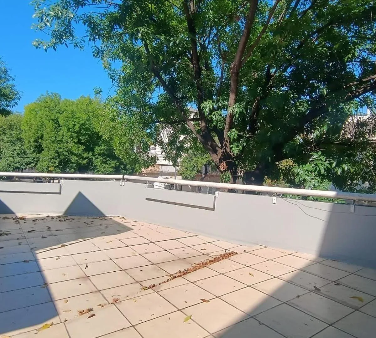 Casa 4 ambientes con terraza en Parque Chas