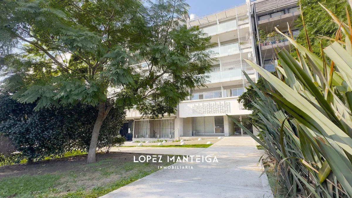 Monoambiente con balcón en Villa Urquiza