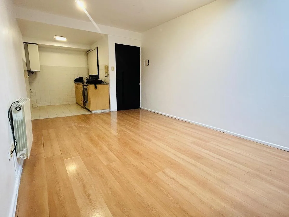 Лофт-квартира с 1 спальней в Bernal, Quilmes