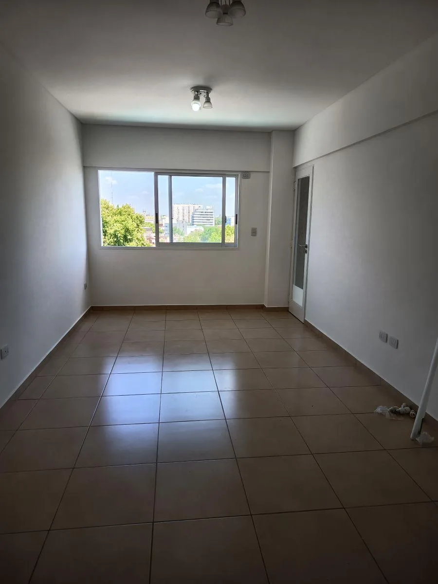 Departamento de 2 ambientes con balcón terraza en Nueva Pompeya