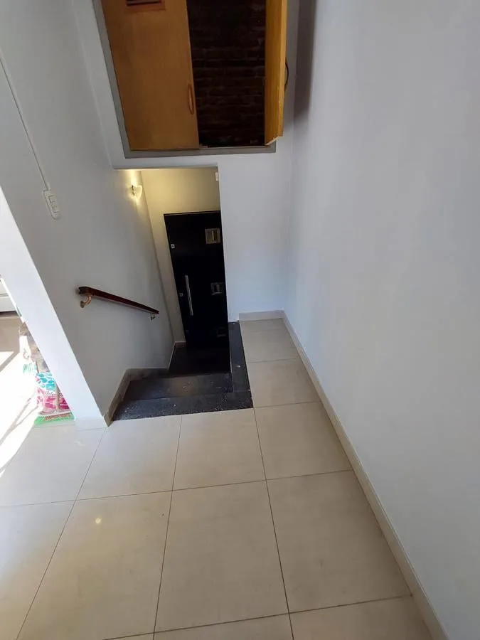 Трёхкомнатная квартира с 2 спальнями в San Justo
