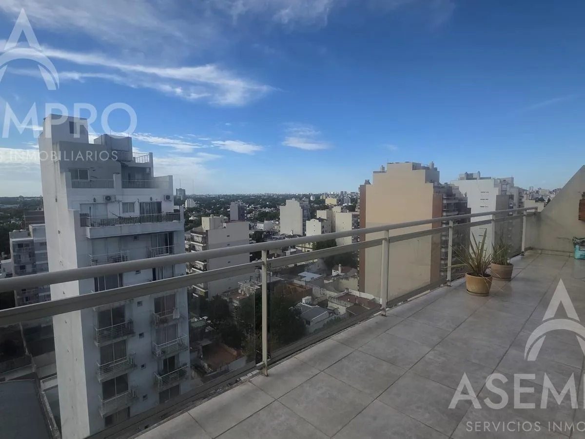 Apartamento de dois ambientes com 1 quarto e varanda-terraço em Villa Devoto