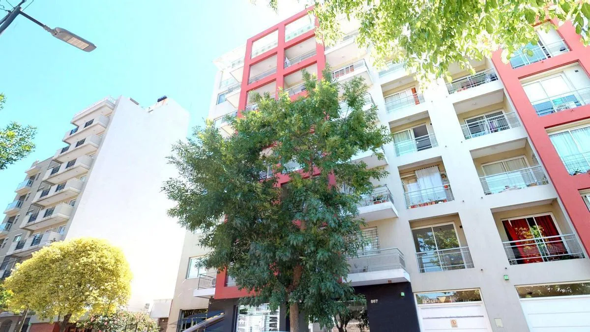 Monoambiente con cochera en Barrio Norte, La Plata