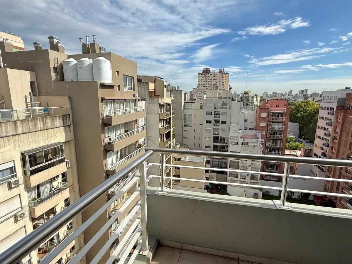 Studio apartment with balcony in Núñez