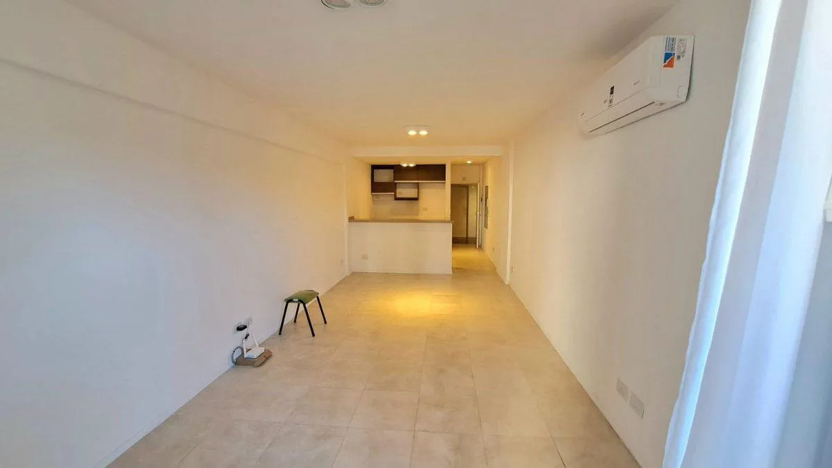 Kitnet novo em Palermo, na Av. Santa Fe