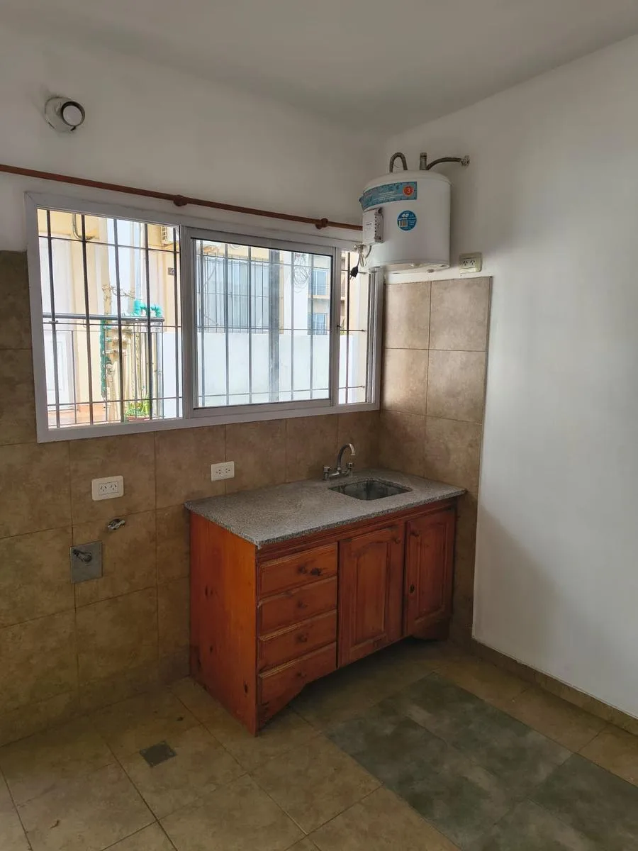 Kitnet de 1 ambiente para aluguel no centro de Hurlingham