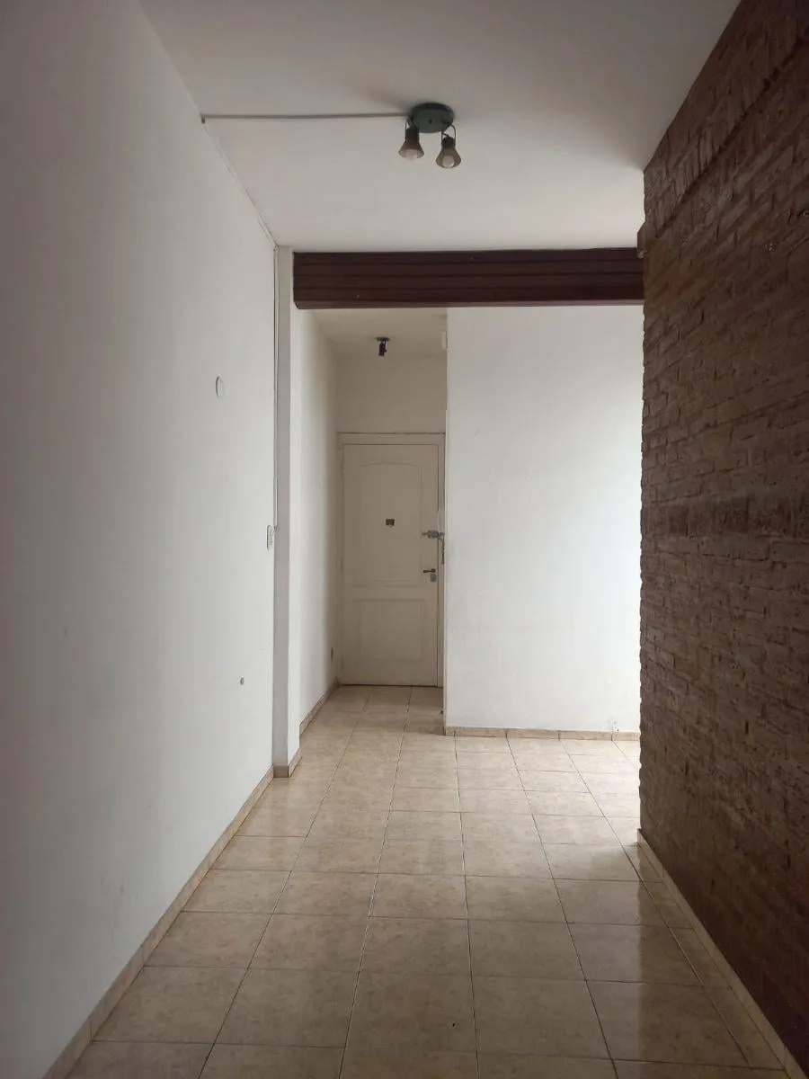 Трёхкомнатная квартира с 2 спальнями в Vicente López