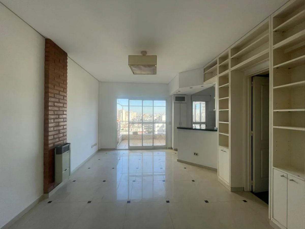 Квартира с 1 спальней в Constitución с amenities на Av Entre Ríos, Monserrat