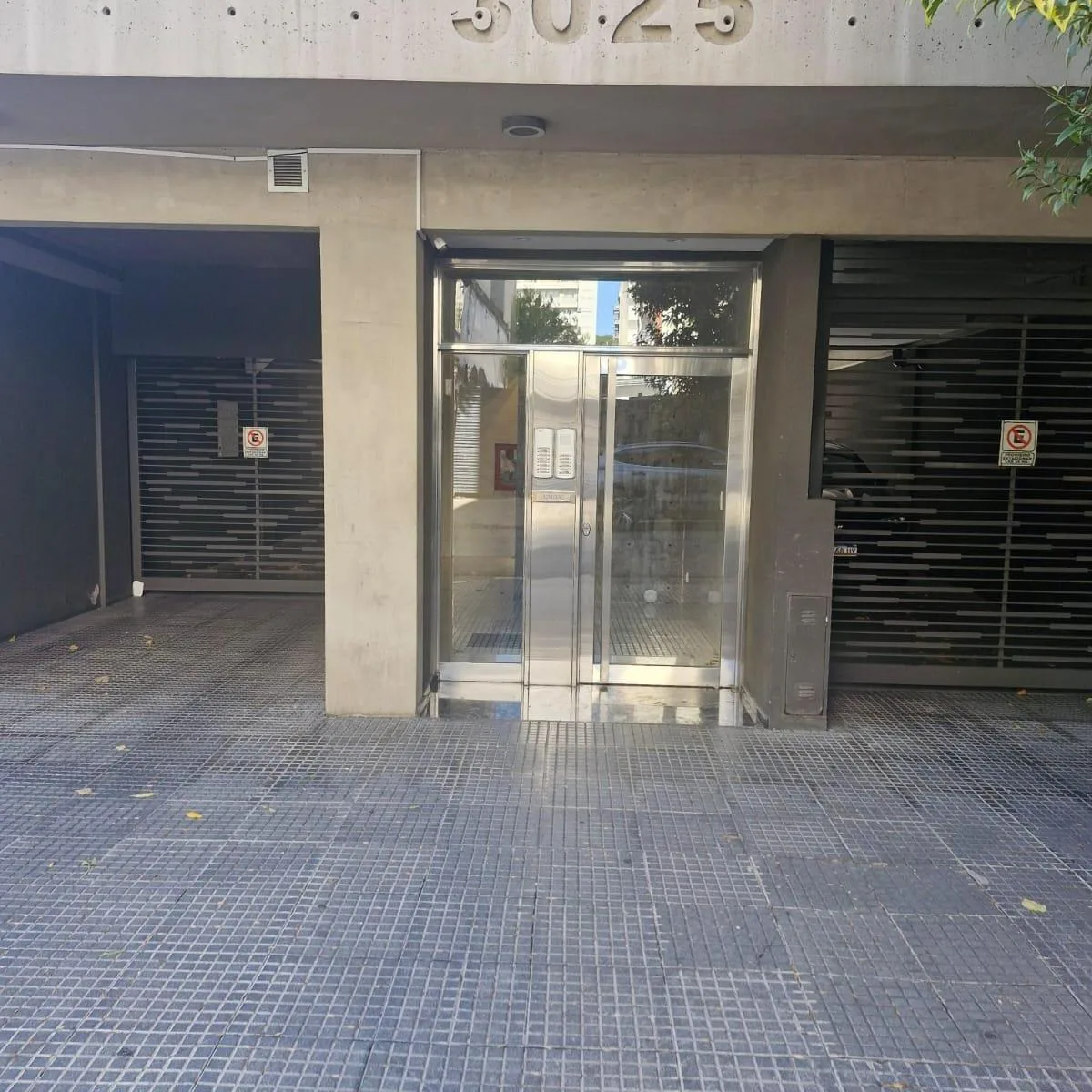 Monoambiente al contrafrente en Villa Urquiza