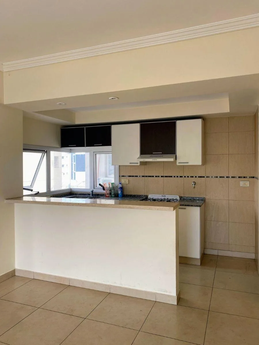 Apartamento de dois ambientes para aluguel em Lanús