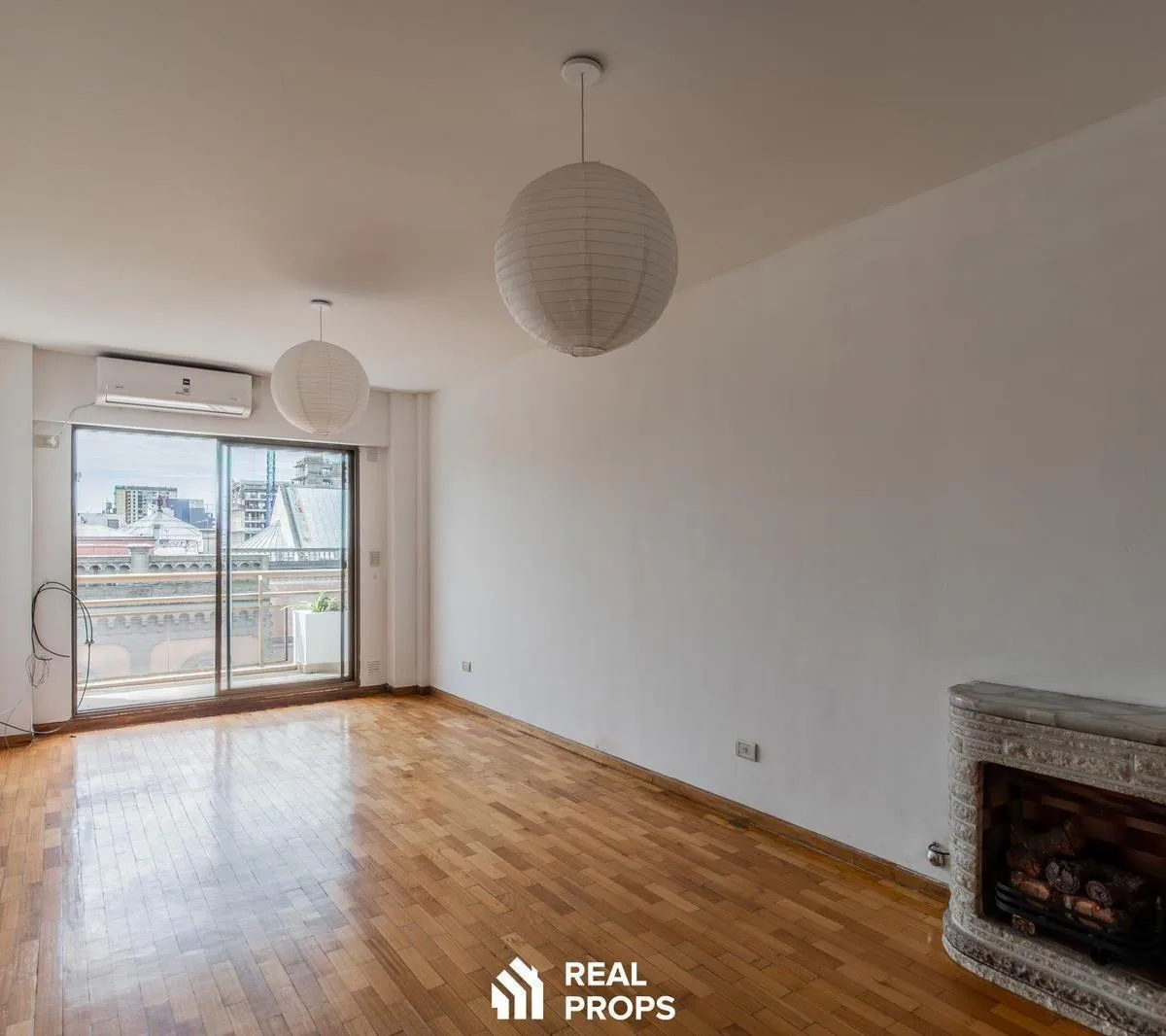 Apartamento meio andar de 2 ambientes com vaga de garagem em Caballito