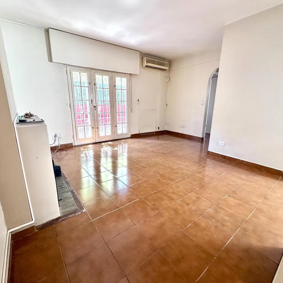 Apartamento de dois ambientes com varanda e churrasqueira em Palermo