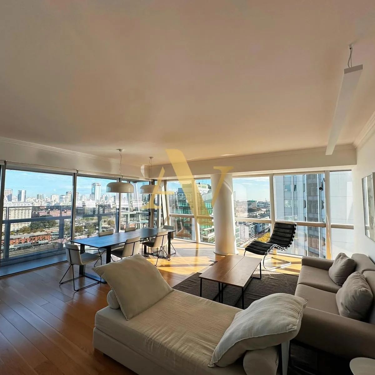 Apartamento de três ambientes em Puerto Madero