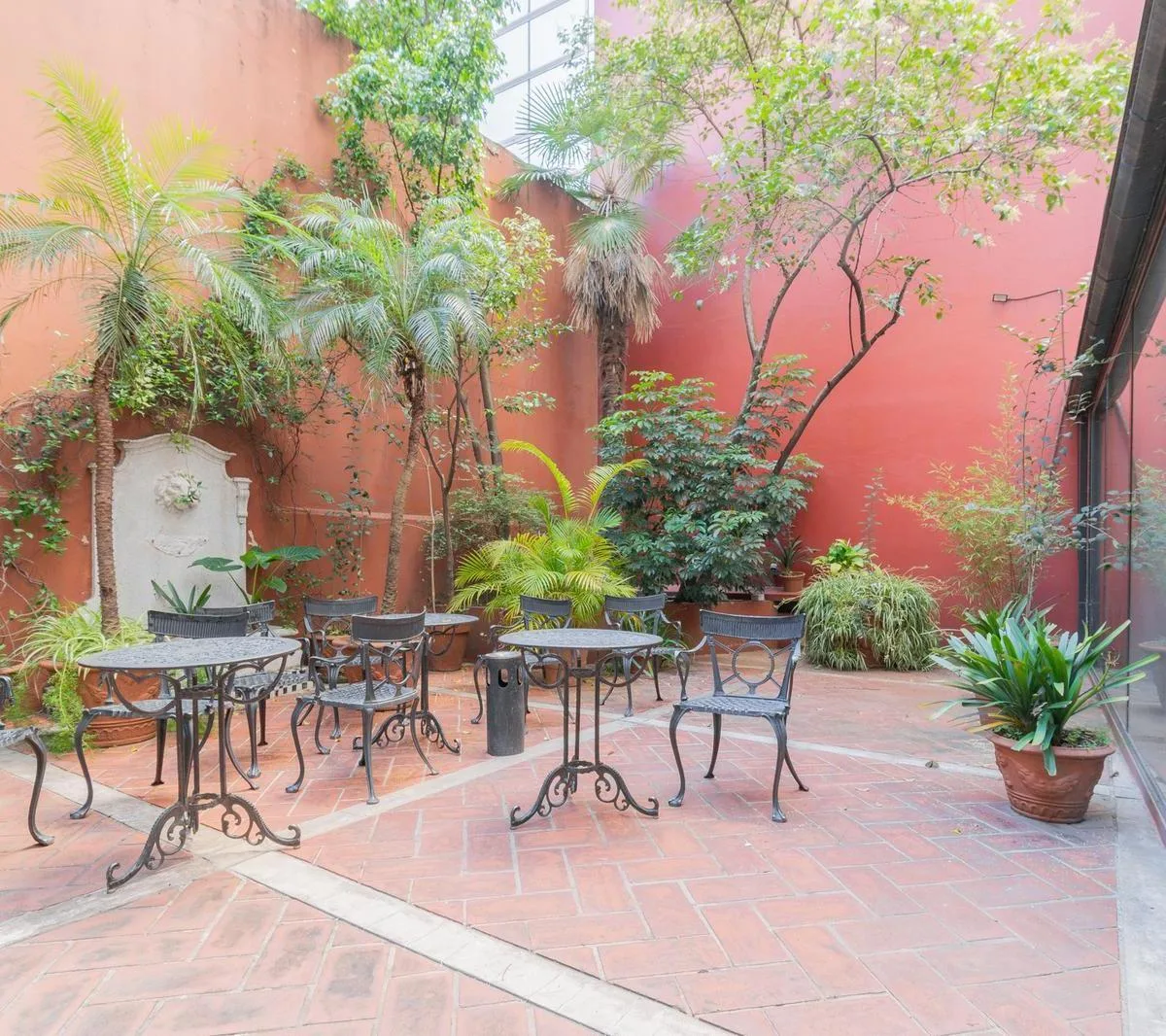 Меблированная квартира с 1 спальней в Retiro