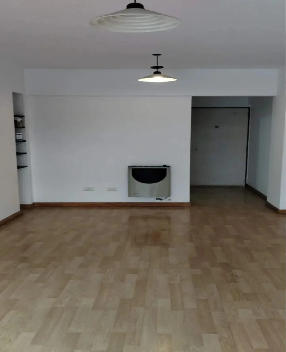 Two-room apartment at the front in Ramos Mejía
