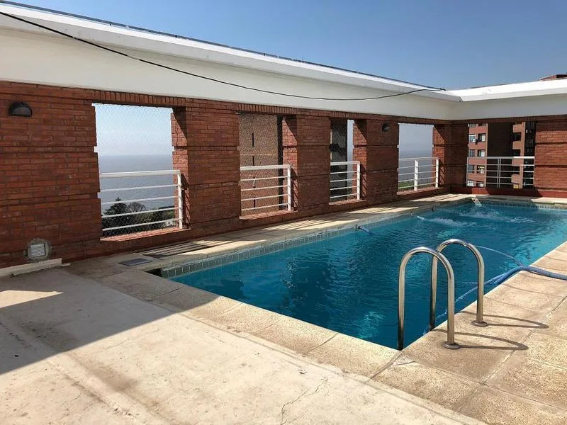 Трёхкомнатная квартира с парковочным местом в La Lucila