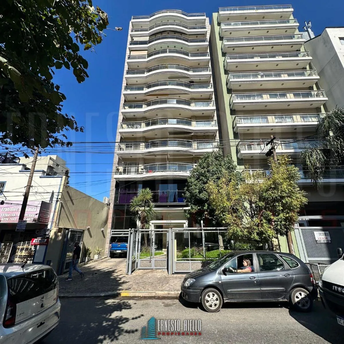 Two-bedroom semipiso apartment in Quilmes Centro