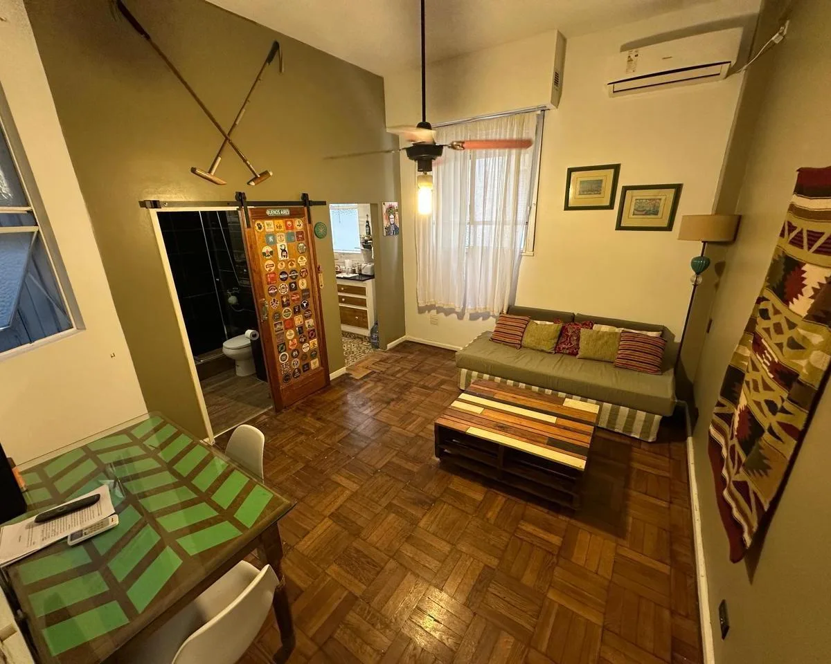 Apartamento de dois ambientes em San Telmo