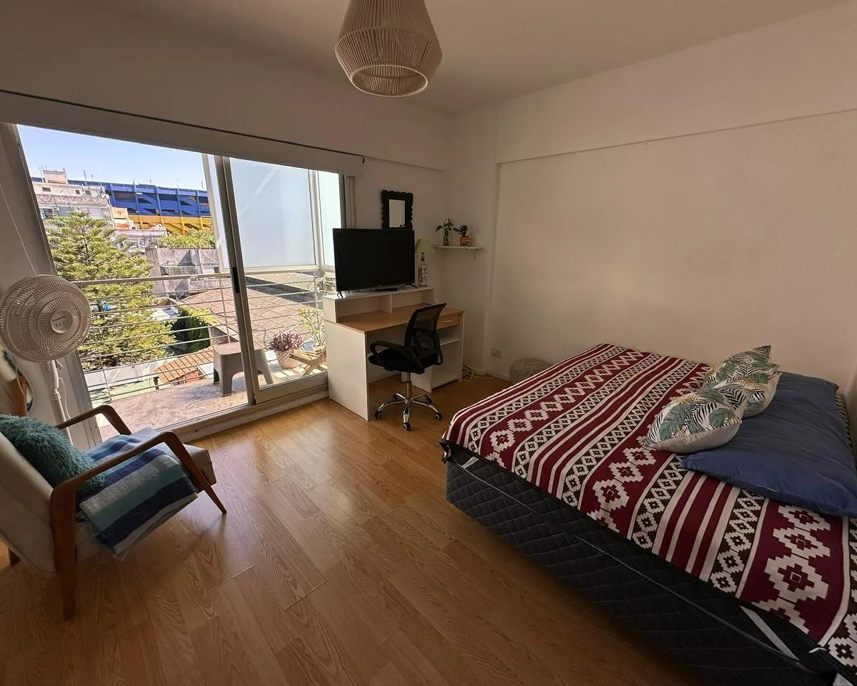 Furnished studio apartment in La Boca